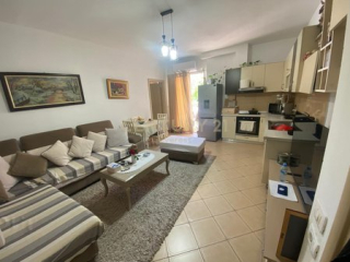 restorant-fresku-shesim-apartament-21-me-verande
