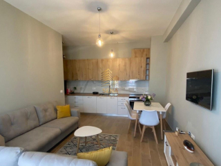 qira-apartament-11blkp-shkolla-e-kuqe-65000-lekemua
